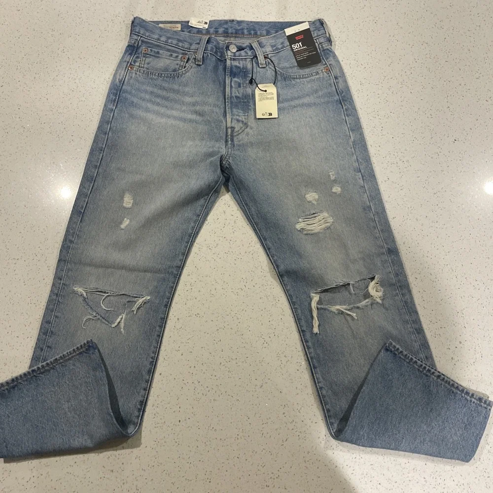 NWT LEVI'S PREMIUM 501 Good For You DESTRUCTED LIGHT BLUE DENIM JEANS Size 32x30